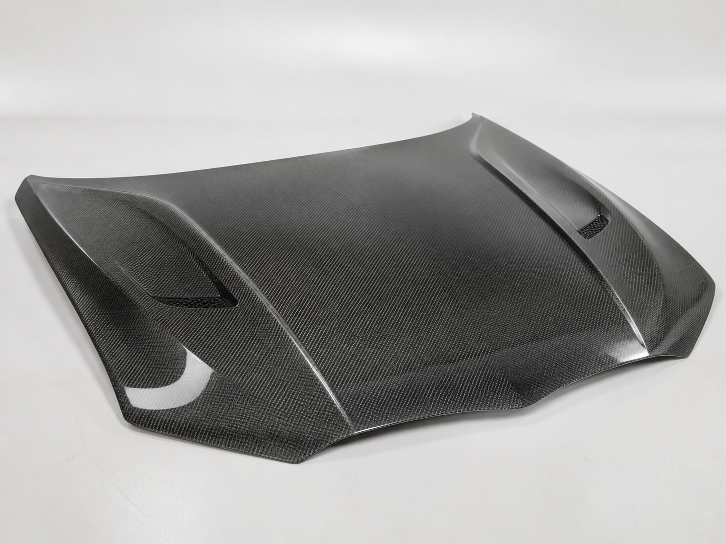 2019–2026 BMW 3 Series / M340i (G20/G21) Carbon Fiber Hood