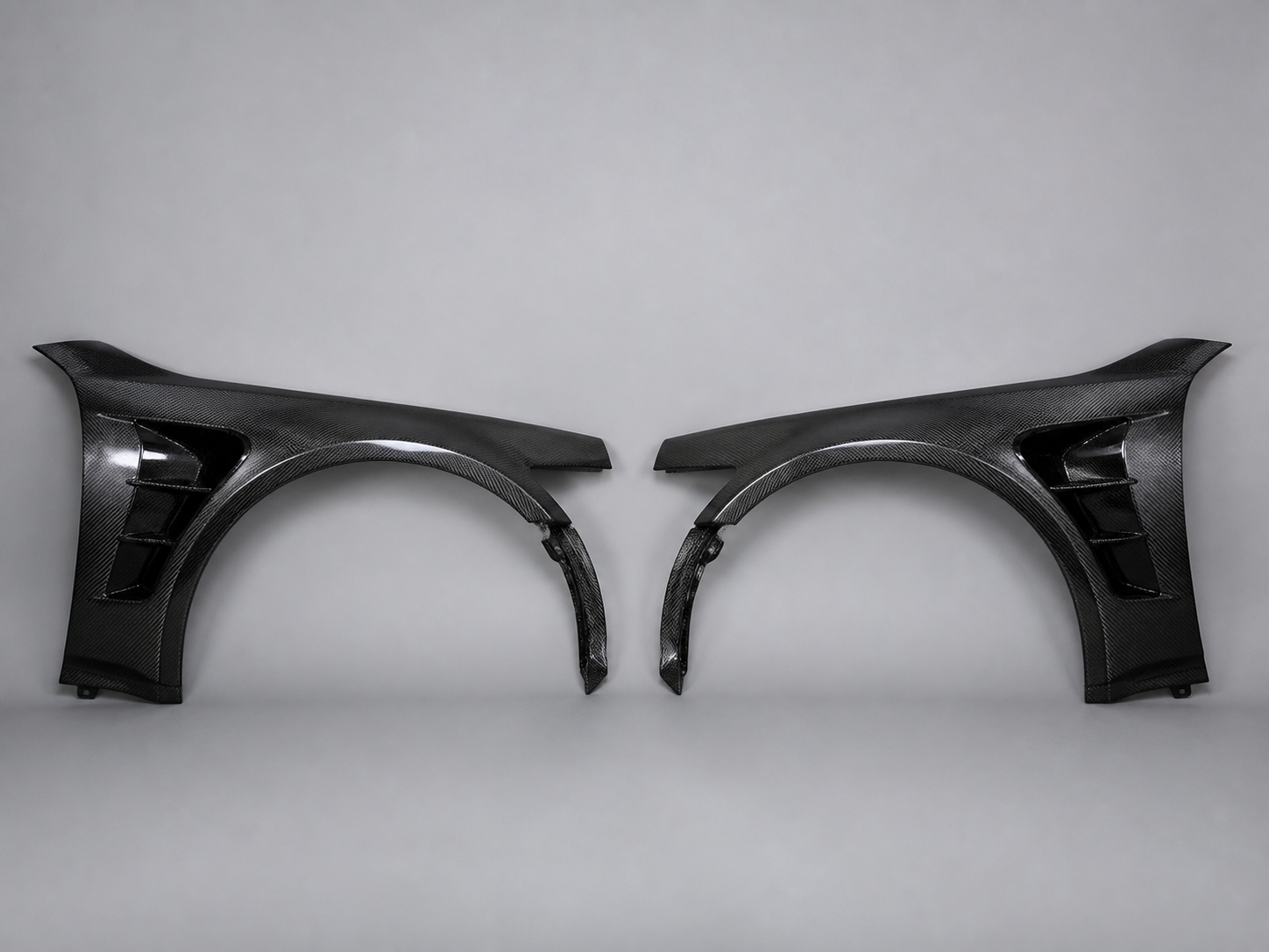 2023–2026 BMW M2 (G87) Carbon Fiber Front Fender Pair